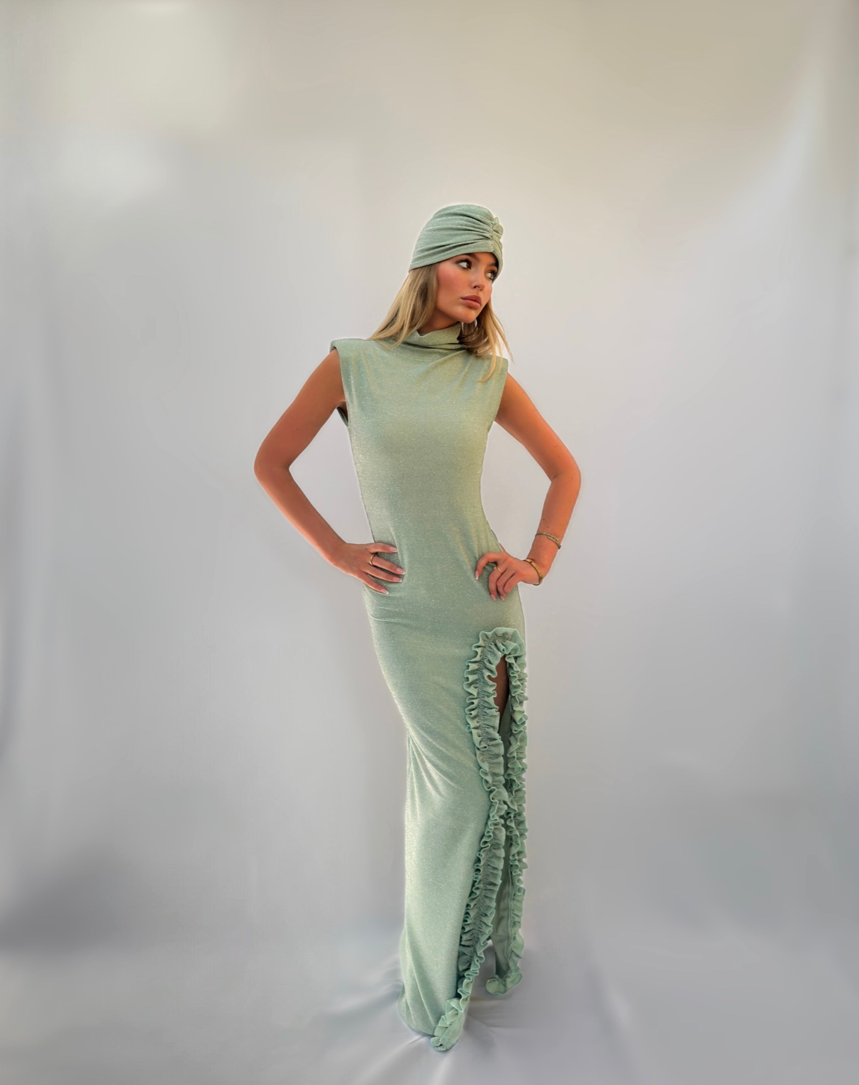 The Sage Shimmer Turban