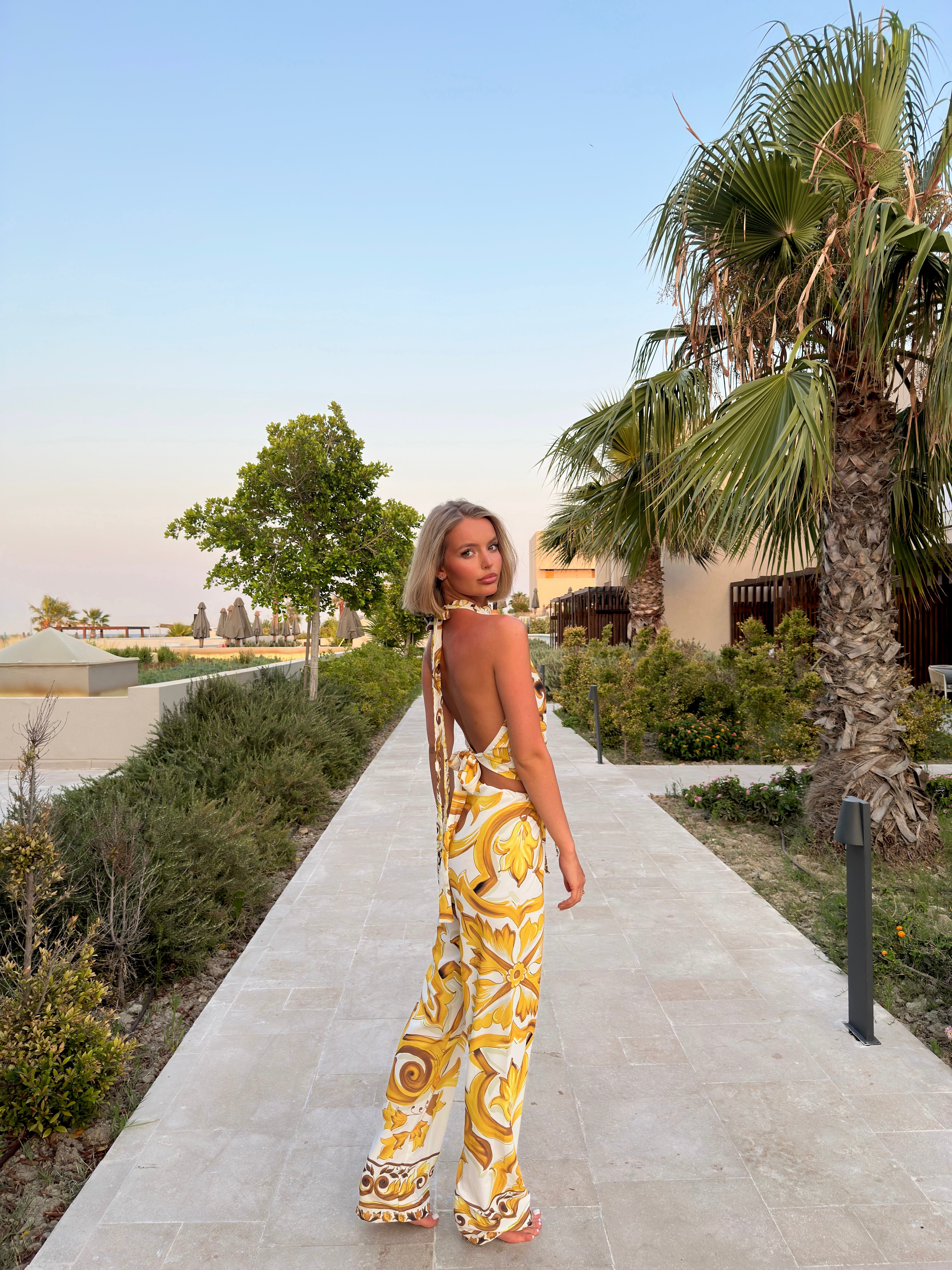 The Yellow Capri Trousers image 2