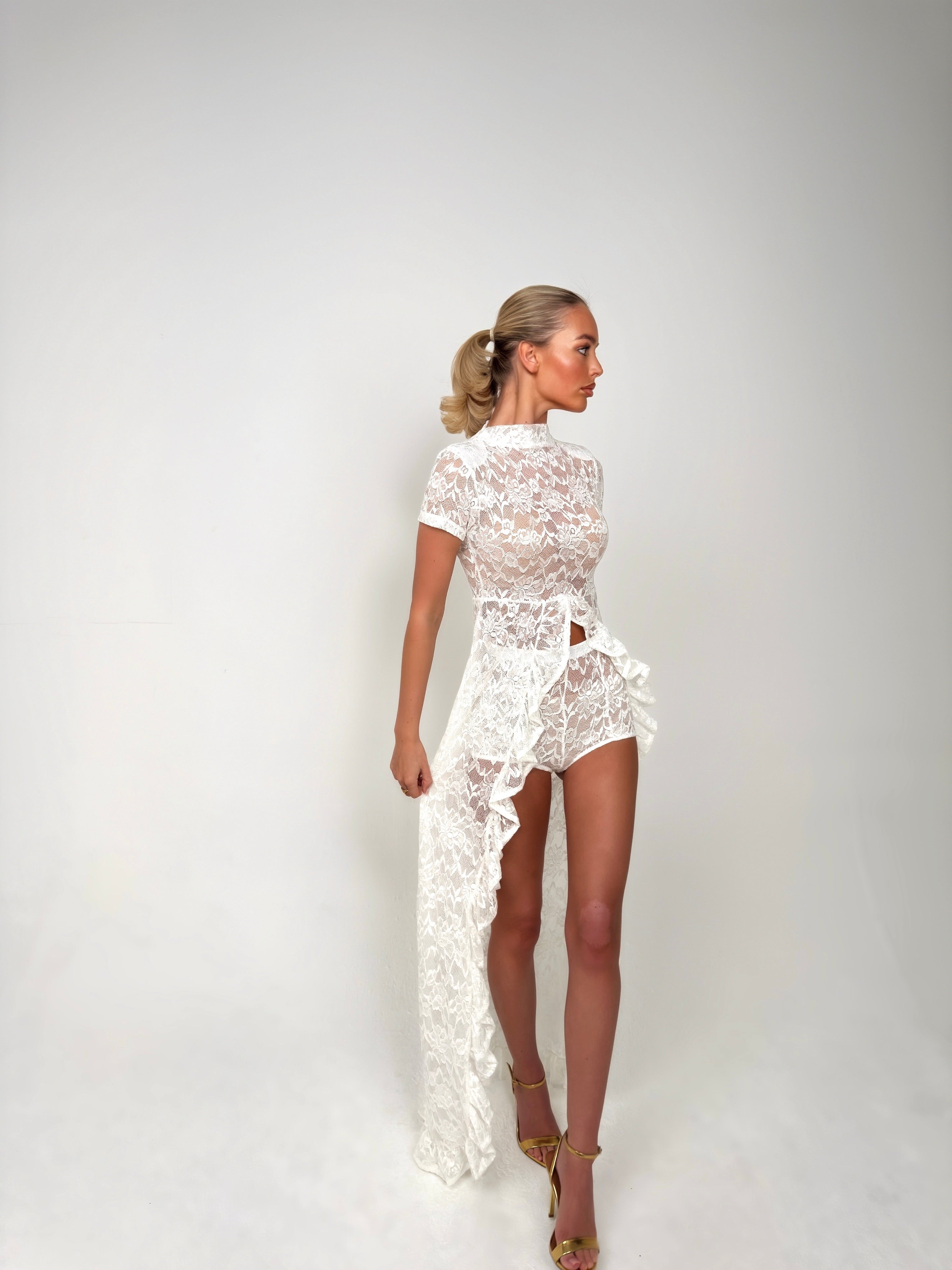 The White Lace Ruffle Cape Top Set